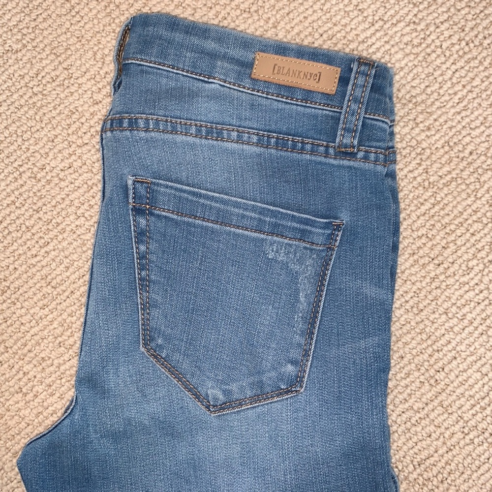 BLANK NYC Spray On Skinny Jeans, size 26